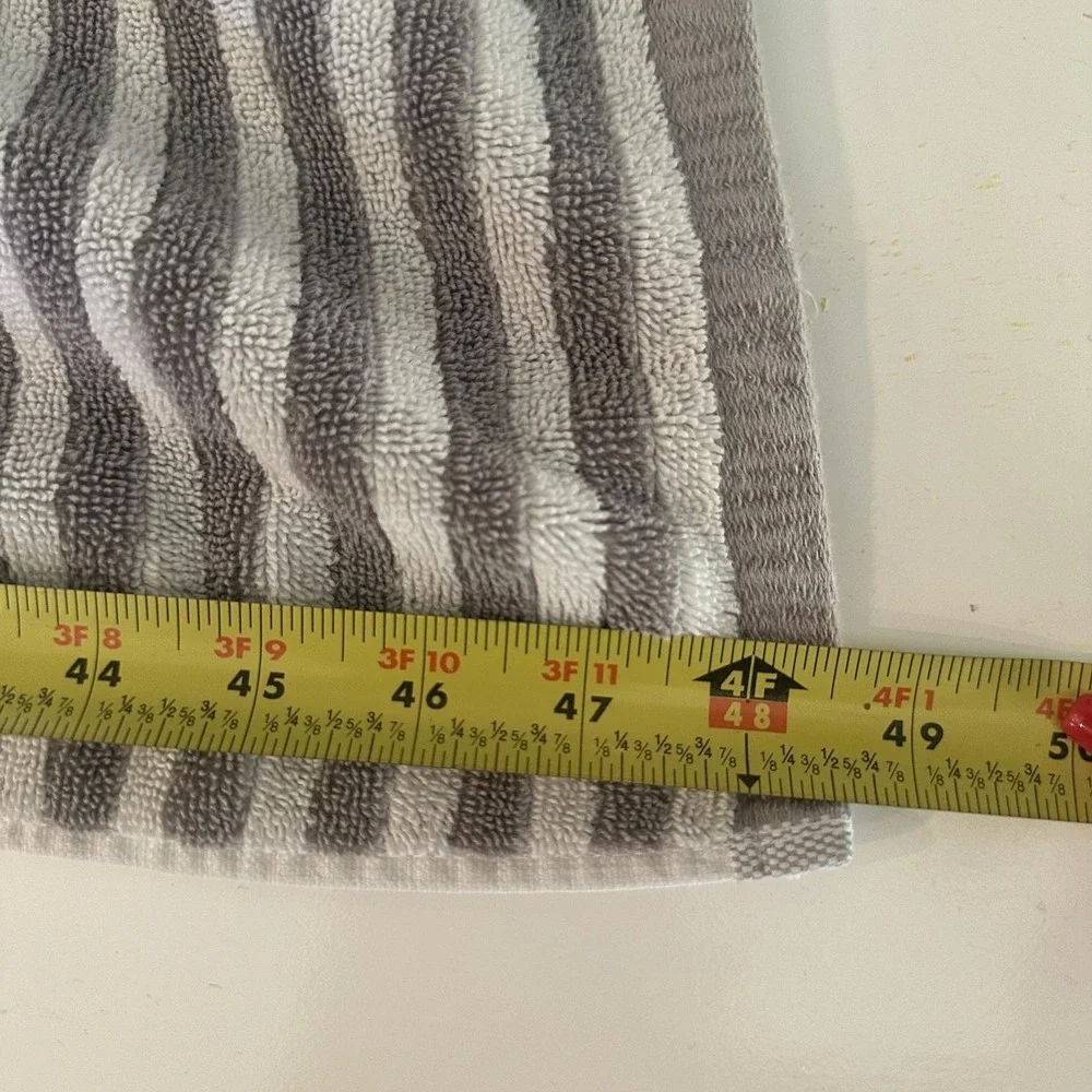 VTG Tommy Hilfiger‎ Gray Navy Striped Cotton Bath Towel Ribbed Bathroom Everyday